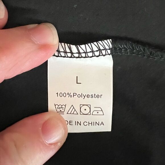 Barbie Graphic Women’s Performance Tank Top L NEW - Picture 5 of 5